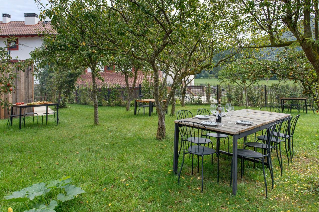 Apartamentos Turisticos Rurales Iturburuarena Alkotz Kültér fotó